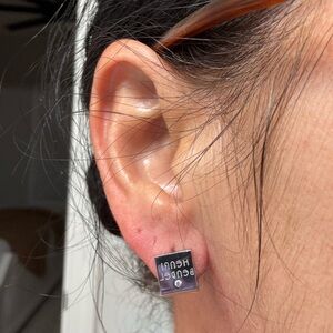 Henry Bendal small loops. Never used but don’t have the box.